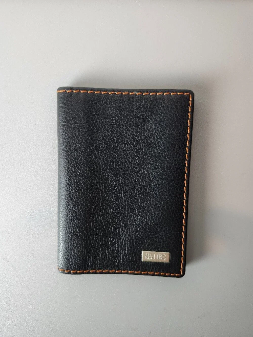 UBS Men's Leather Bifold Credit Card Wallet